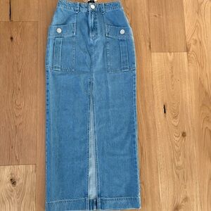 Toccin Fallon Cargo Skirt with front slit